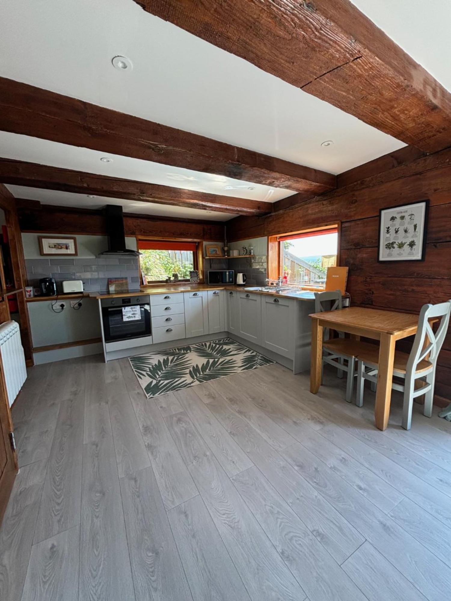 Cosy Coastal Hideaway With Incredible Sea Views Apartment Fortrose Exterior photo